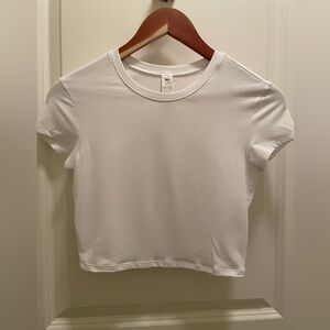 Alosoft Crop Finesse Short Sleeve - White - Small